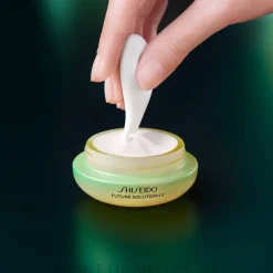 Anti-Aging-Augencreme