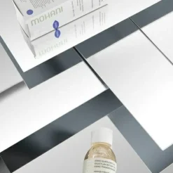 Aufhellende, Poren-verfeinernde Mikro-Peeling-Essenz