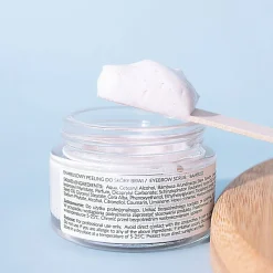 Augenbrauen-Peeling