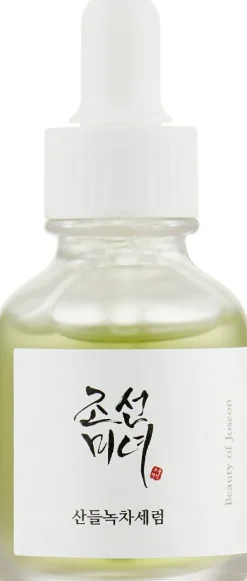 Beruhigendes Gesichtsserum mit grünem Tee und Panthenol