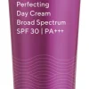 Feuchtigkeitsspendende Anti-Falten Tagescreme mit Sonnenschutz SPF 30