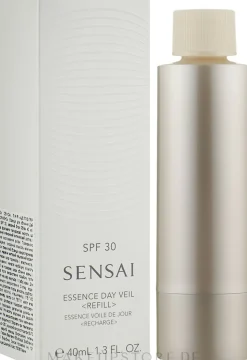 Feuchtigkeitsspendende Anti-Aging Gesichtsessenz für den Tag SPF 30