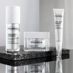 Feuchtigkeitsspendendes Gesichtsfluid