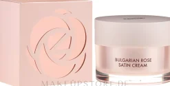 Feuchtigkeitsspendende und aufhellende Gesichtscreme mit bulgarischer Rose