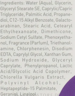 Feuchtigkeitsspendende und regenerierende Gesichtsmaske für trockene Haut mit Peptiden
