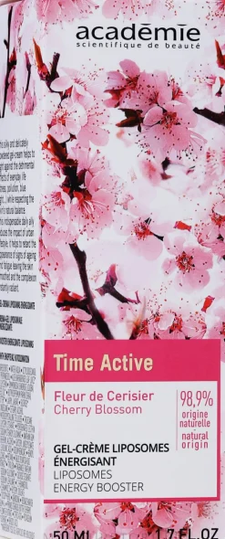 Gel-Creme für das Gesicht mit Kirschblüte
