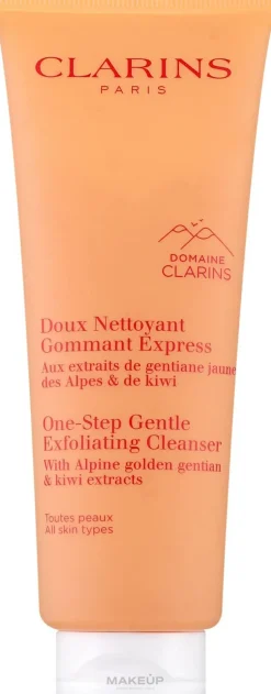 Gesichtspeeling mit Pflanzenextrakten und Kiwi
