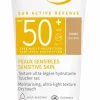 Getöntes Sonnenschutzfluid für das Gesicht SPF 50+