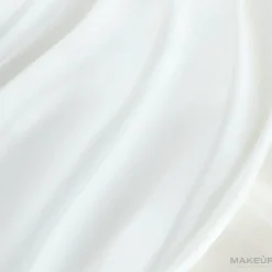 Liftingcreme für die Augenpartie