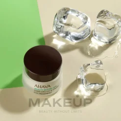 Lifting-Creme für die Haut um die Augen