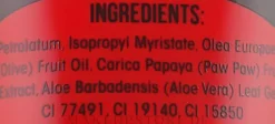 Lippenbalsam rot
