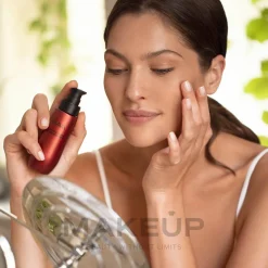 Lotion für tiefe Falten SPF30