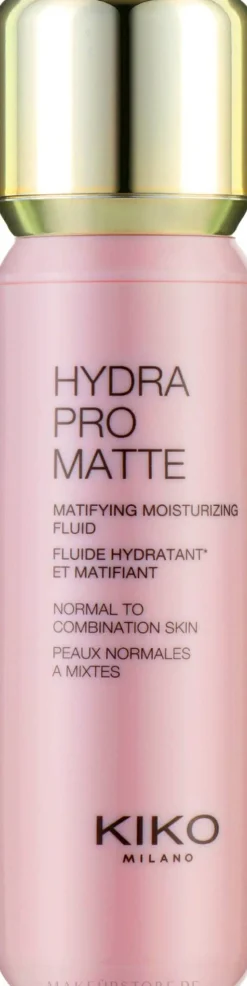 Mattierendes und feuchtigkeitsspendendes Gesichtsfluid mit Hyaluronsäure