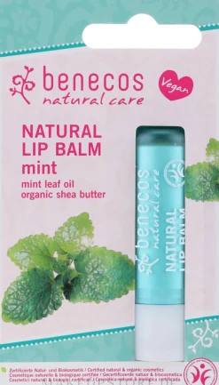 Natürlicher Lippenbalsam mit Minzöl und Sheabutter