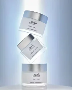 Revitalisierende Maske nach dem Peeling