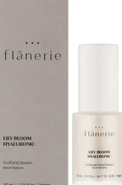 Serum für das Gesicht mit Hyaluronsäure
